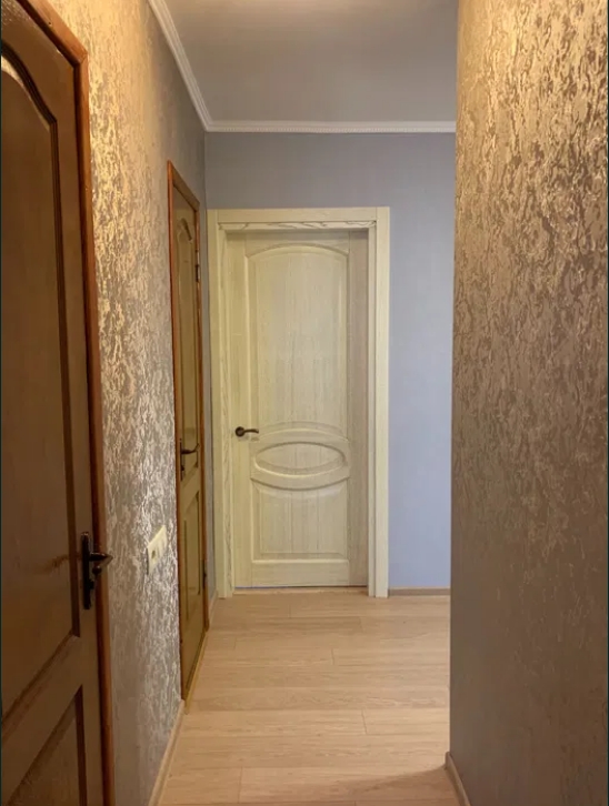 продажа трехкомнатной квартиры номер A-174470 в Киевском районе, фото номер 11